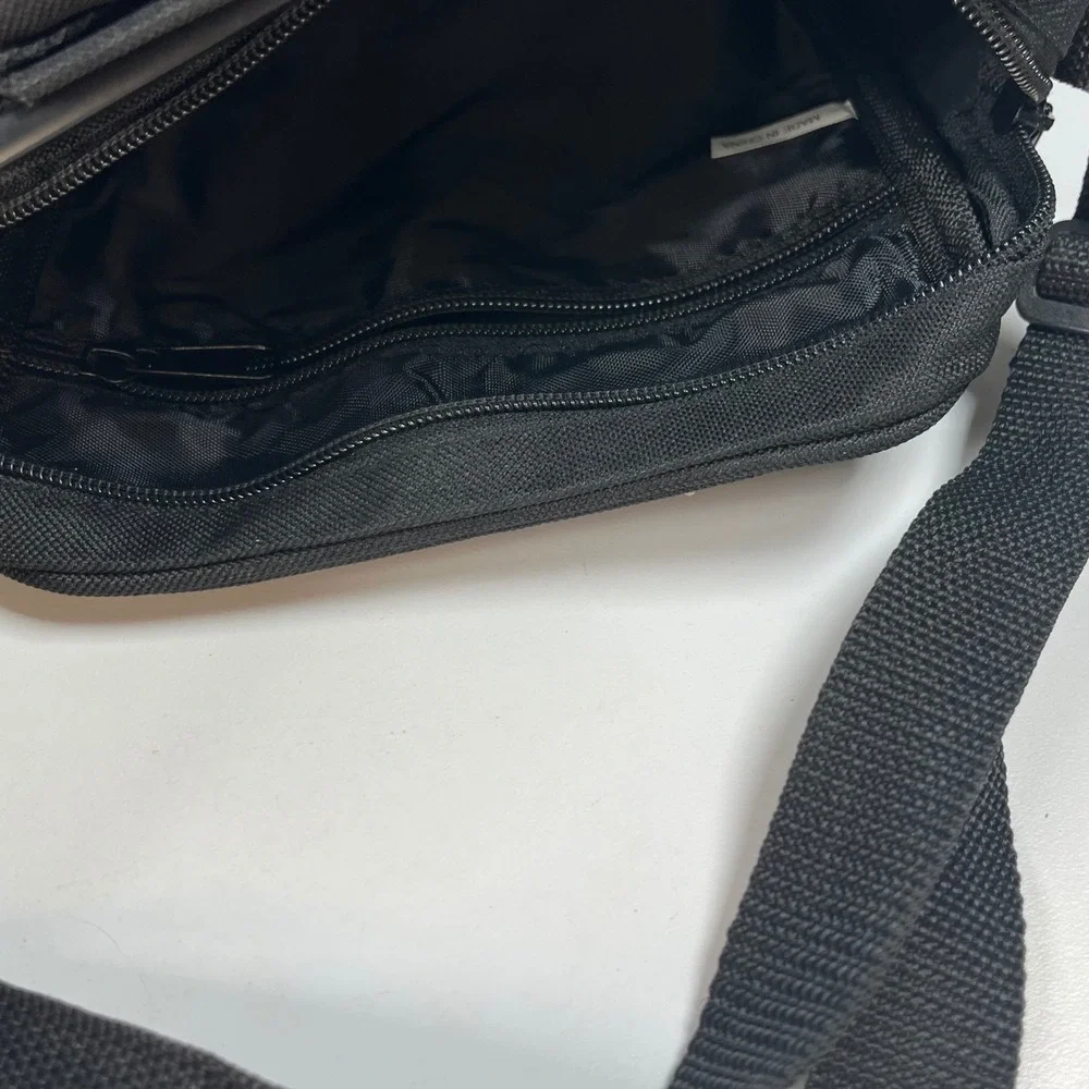 Rockport crossbody messenger