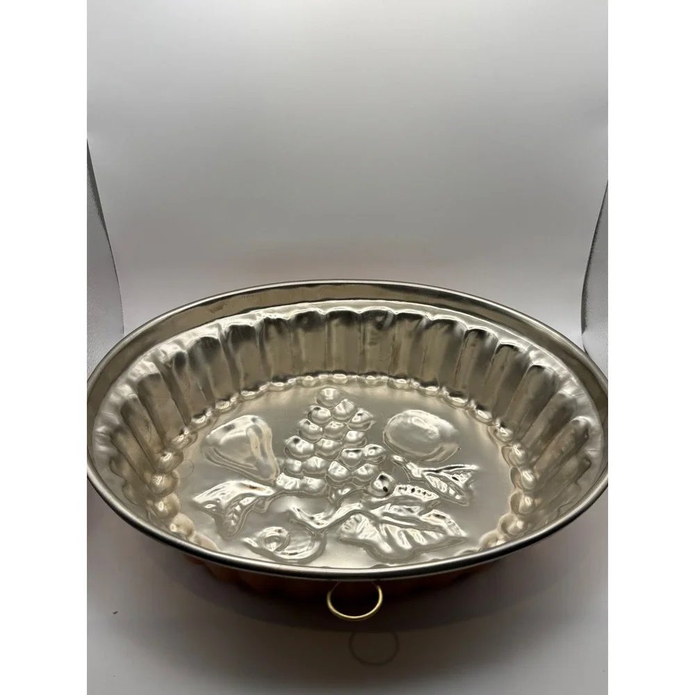 Vintage‎ Copper Fruit Embossed Metal Jelly Mold Oval Wall Hanging Grapes 13.5