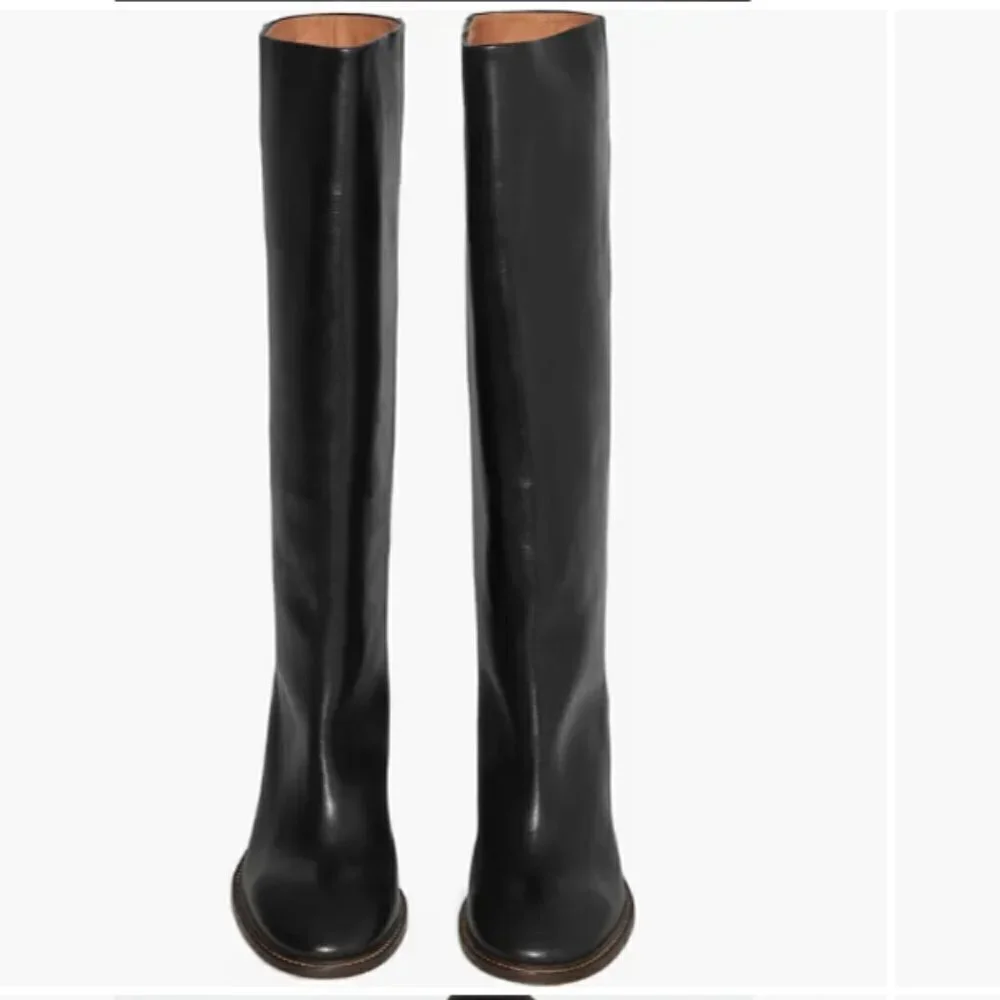 COS knee black