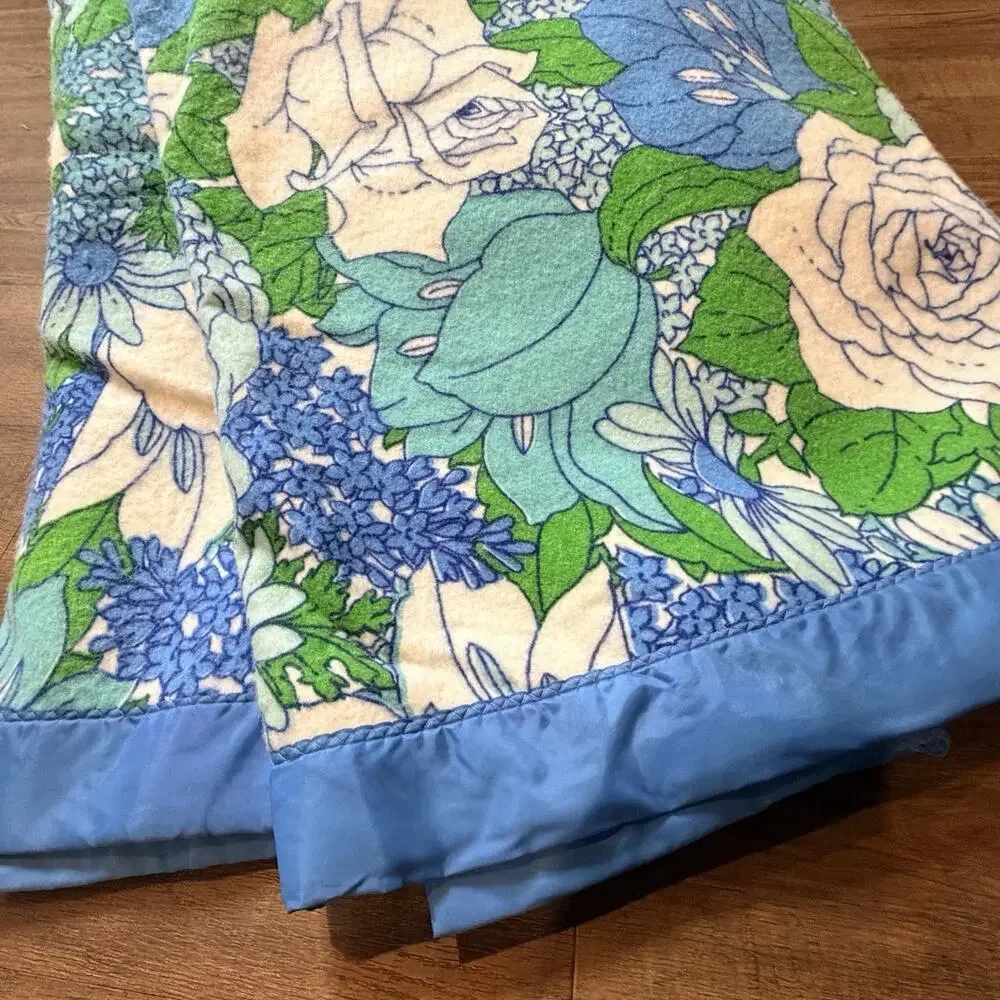 Unbranded vintage blue