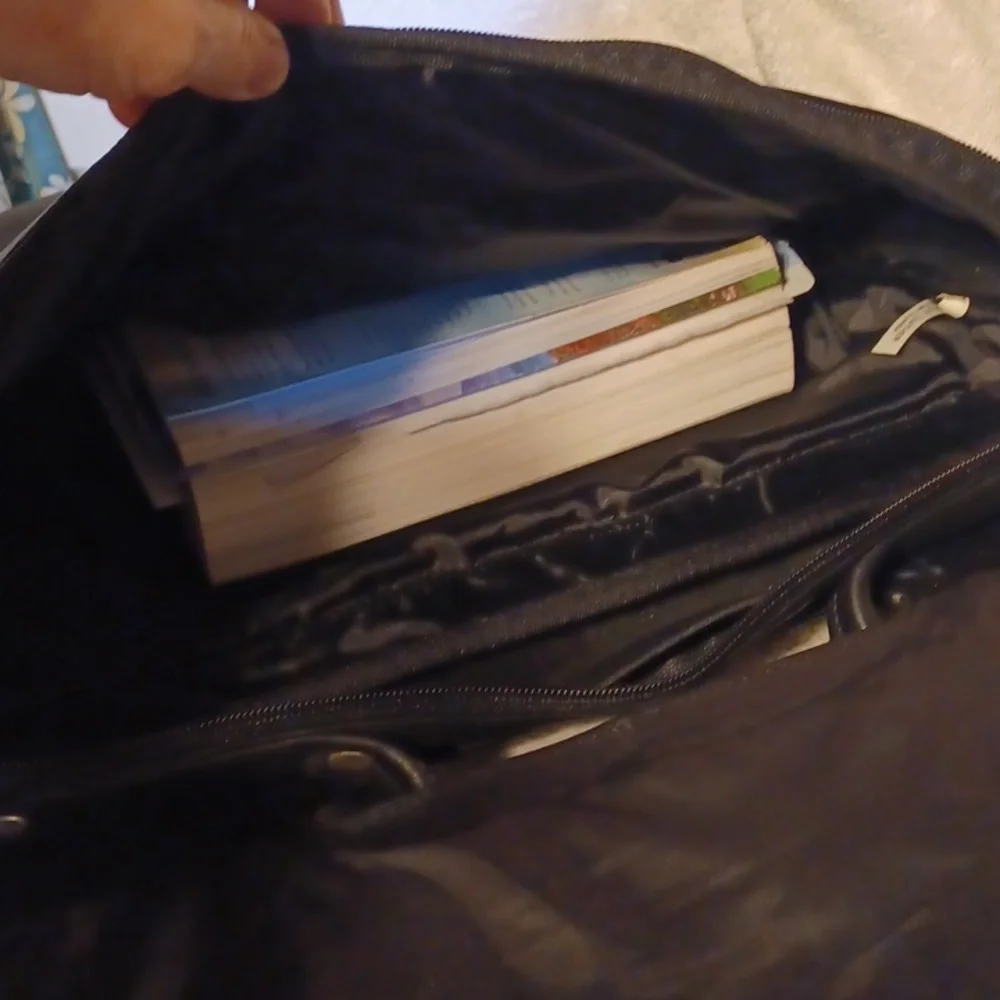 Genuine leather brief case made in Columbia black leather