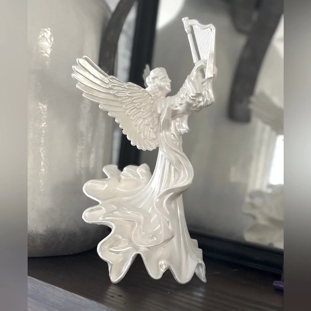Vintage Angel Christmas Tree Topper. Sculpted | Holiday | 9” White | Resin | EUC