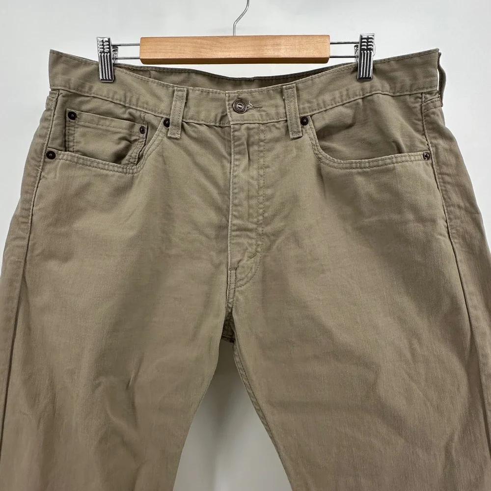 Levis color lightly