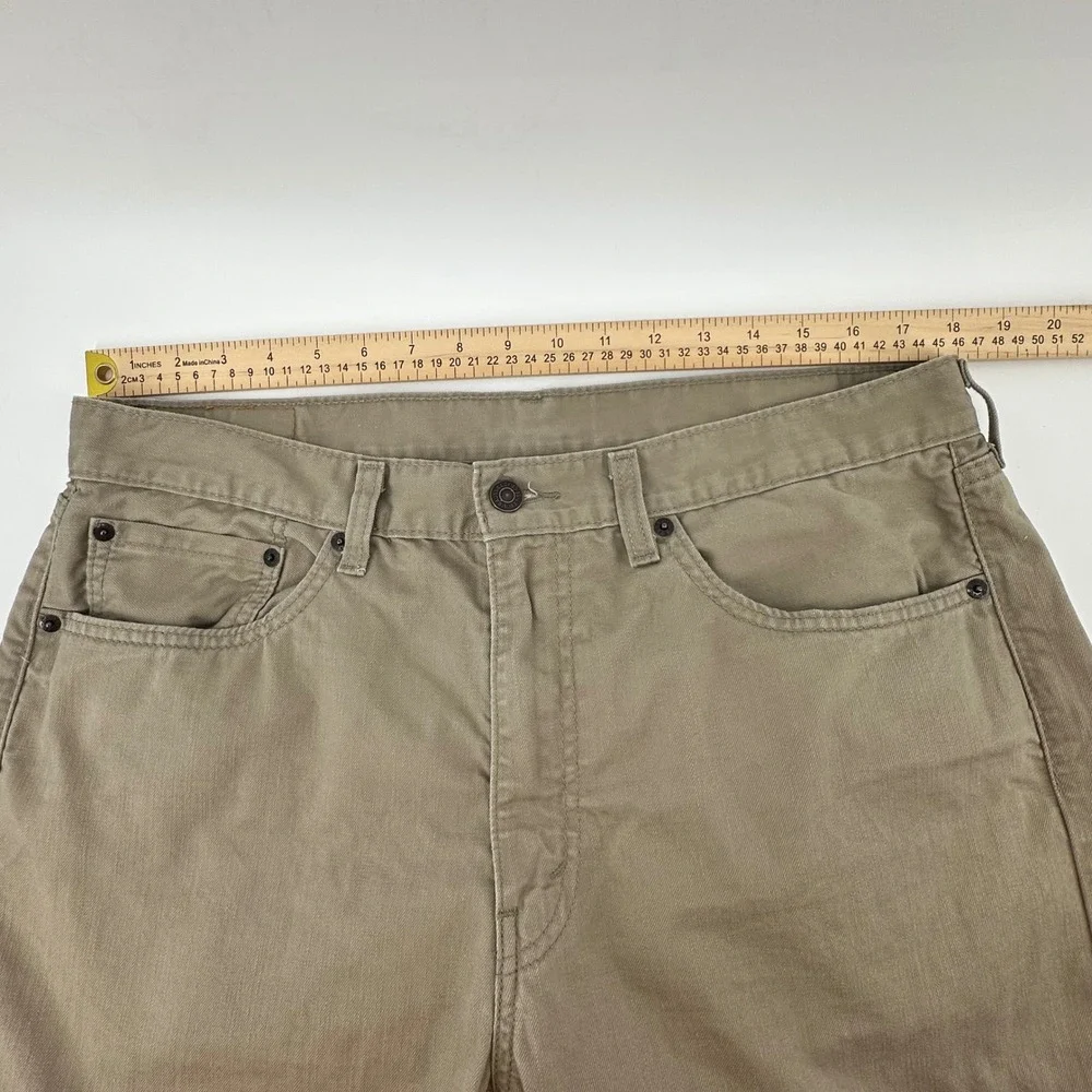 Levis color lightly