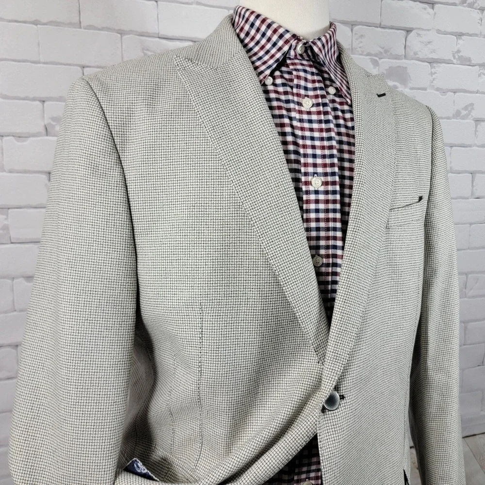 Maceoo Men's Blazer Bethoven Grid White‎ Two Button Checked Poly Blend Size 48L