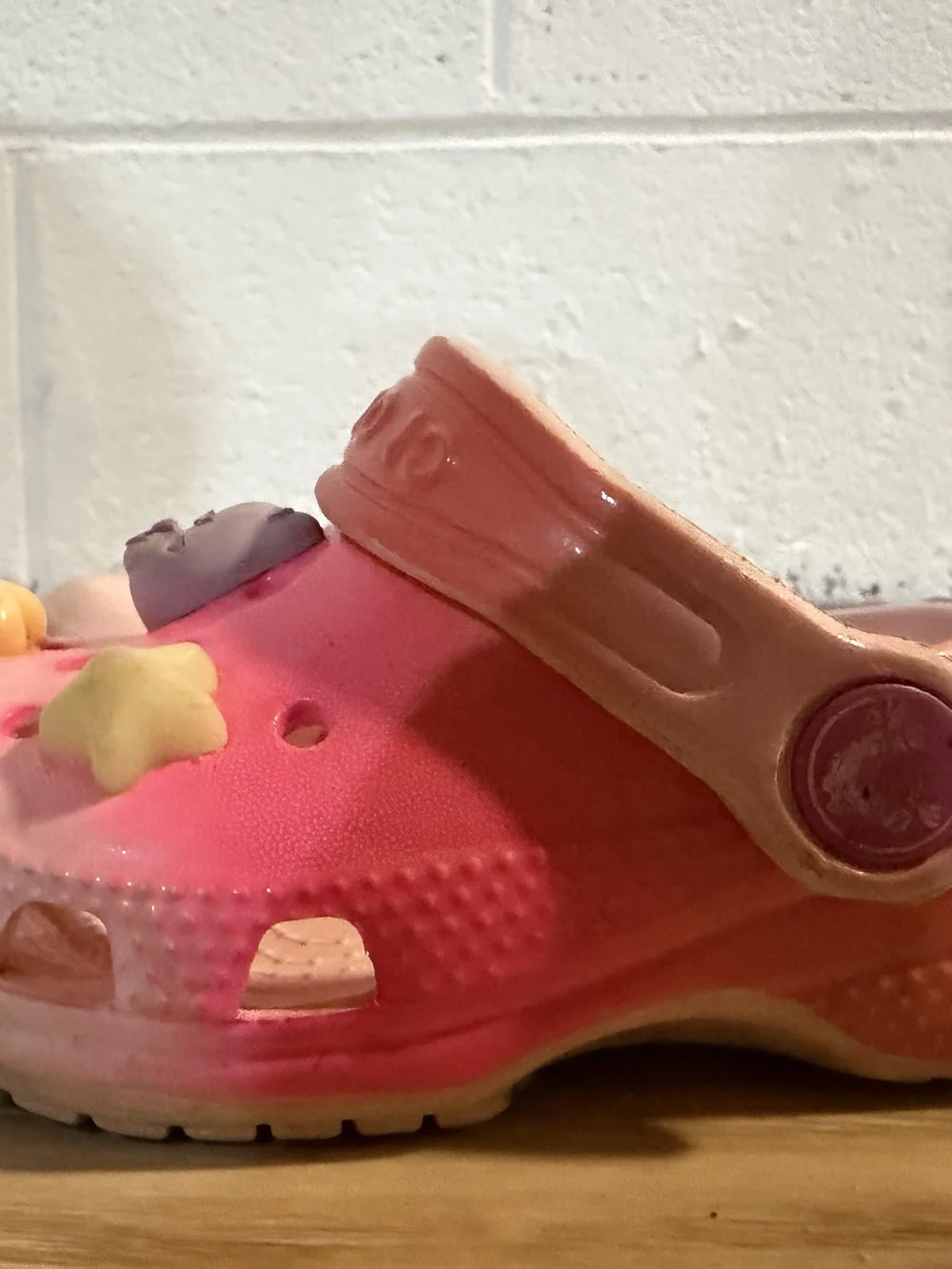 CROCS cute pink