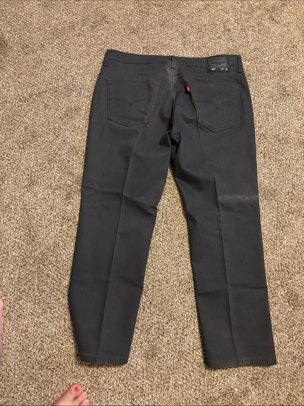 Levis straight leg