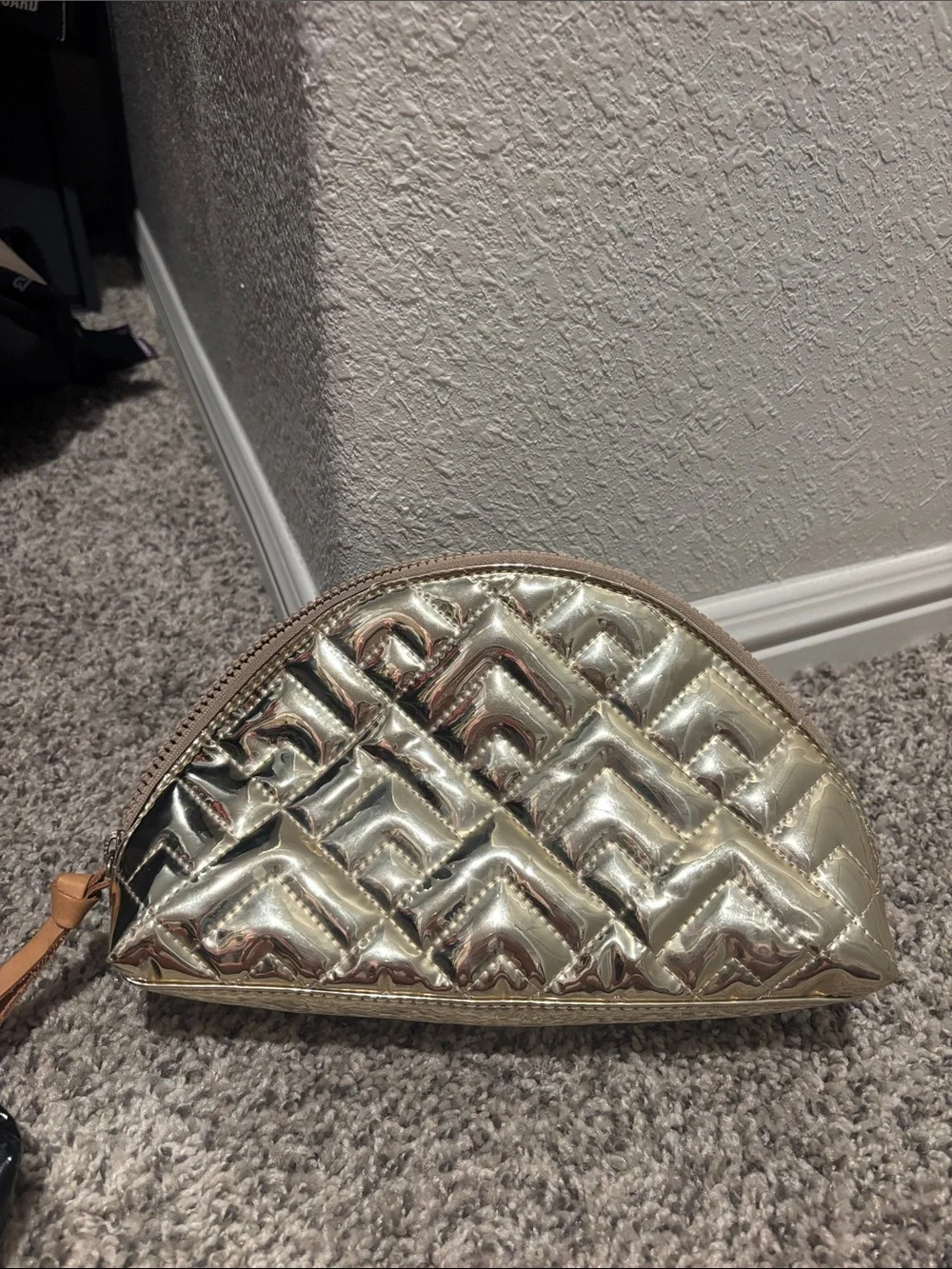Consuela stylish quilted