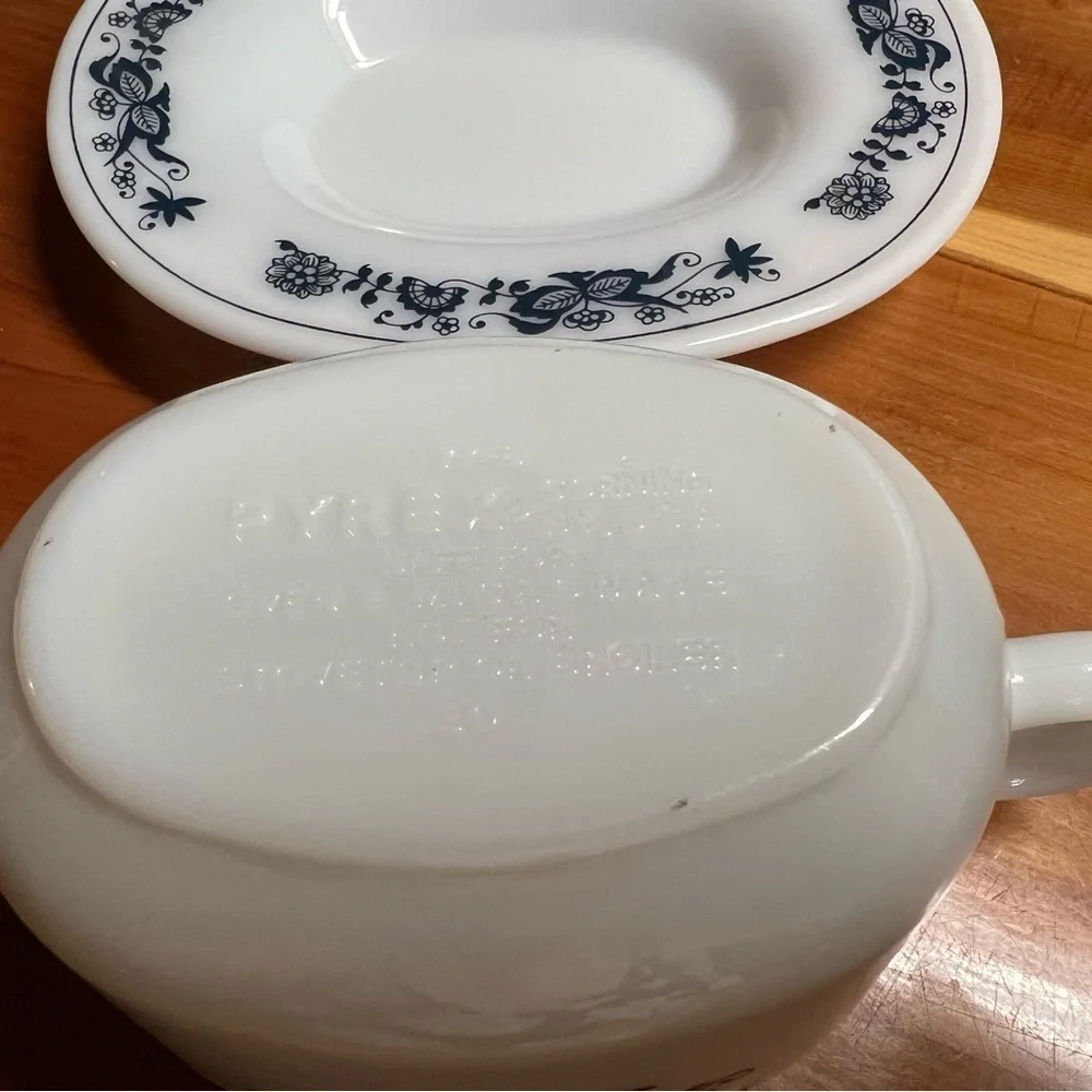 Pyrex excellent