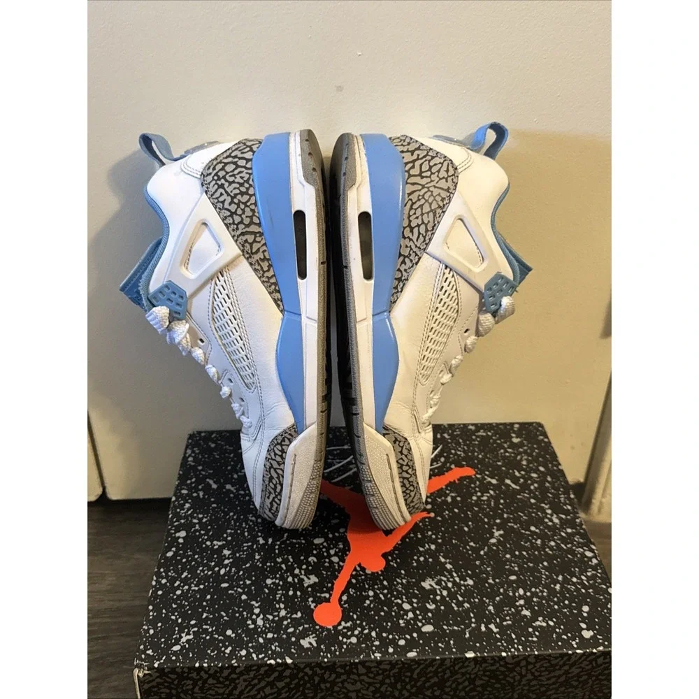 Air Jordan Spizike Low UNC Sneakers Men's Size 8 White And Blue Shoes