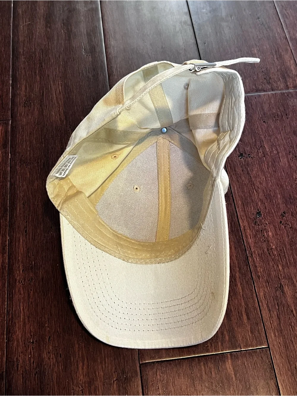 Amazon Beige 'R' Embroidered Baseball Cap