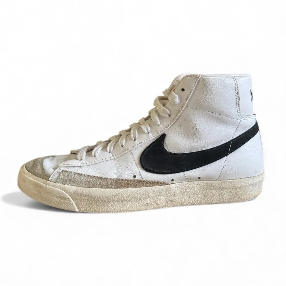 Nike Blazer Mid ’77 Vintage High Top Leather Sneakers Streetwear White 10.5