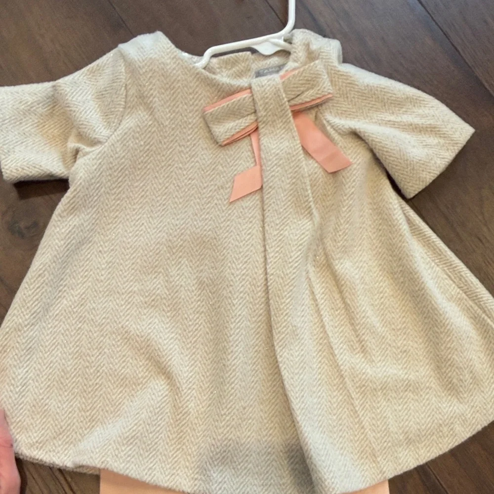 Tahari charming cream