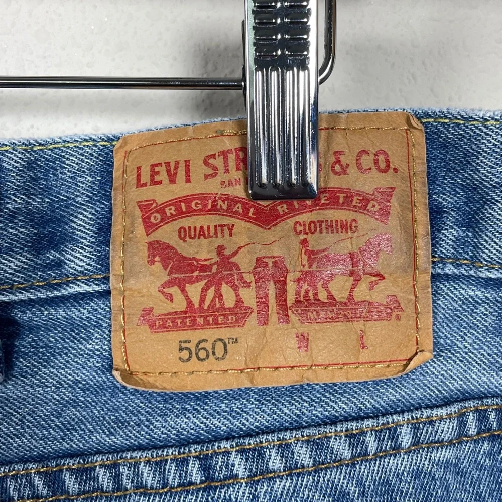 Levis these levi