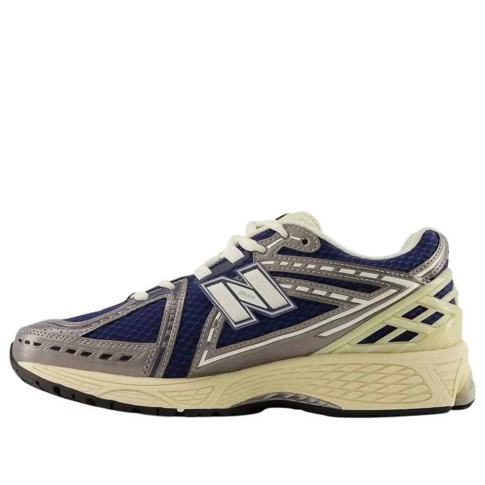 New Balance new box