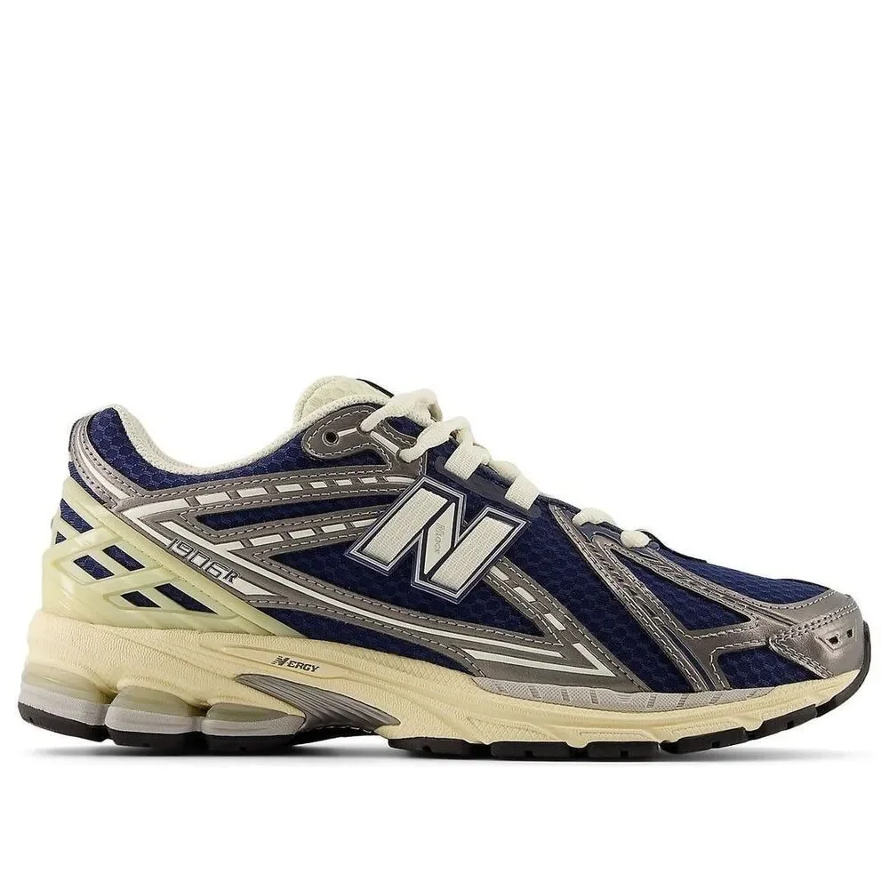New Balance new box