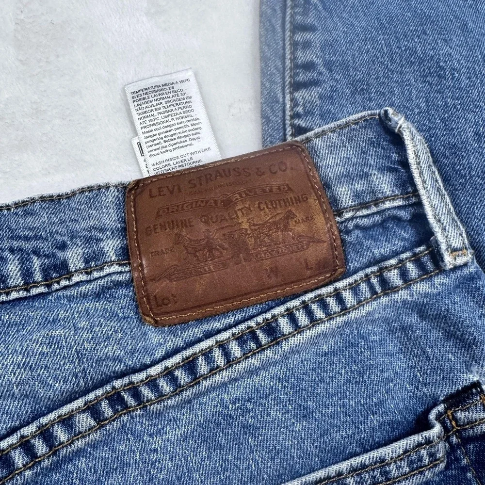 Levis brand levi
