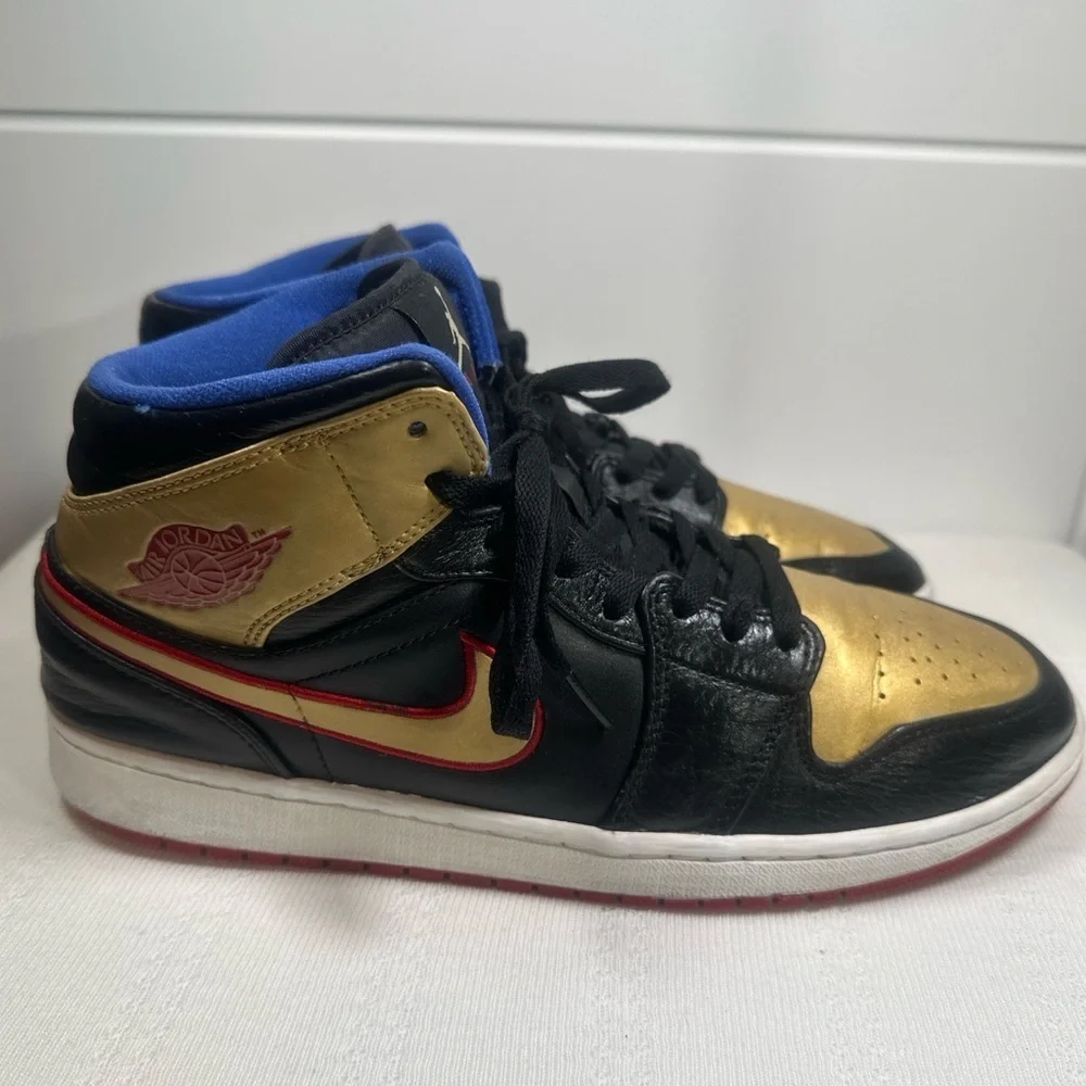Air Jordan 1 Mid 'Black Gold Red Sneakers