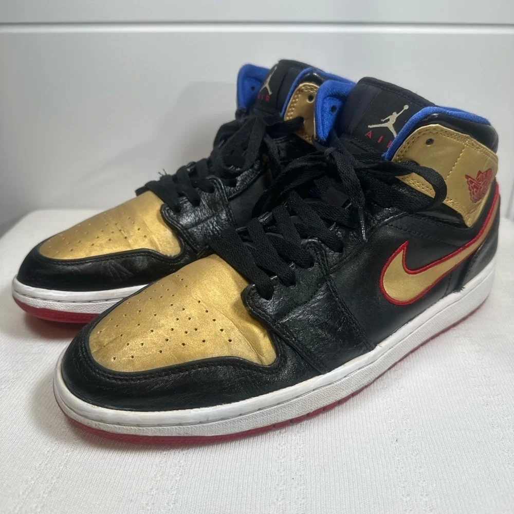 Air Jordan 1 Mid 'Black Gold Red Sneakers