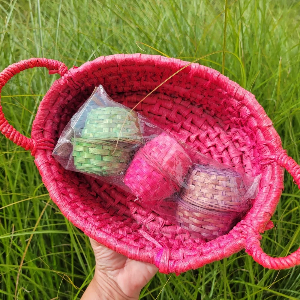 N/A dyed handled
