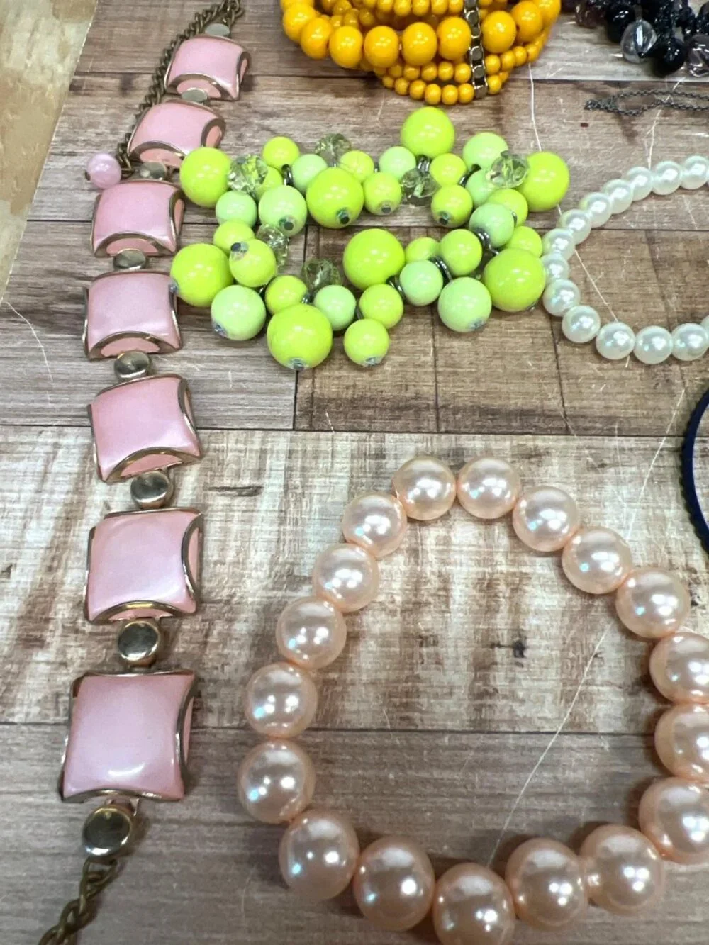 Vintage & Modern Bracelet & Jewelry Lot With Beads Pearls Metal & Resin For Craf