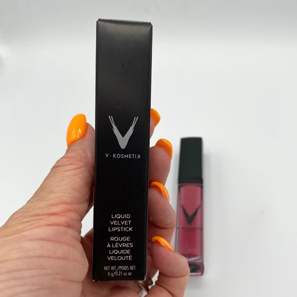 V. Kosmetik unlike any