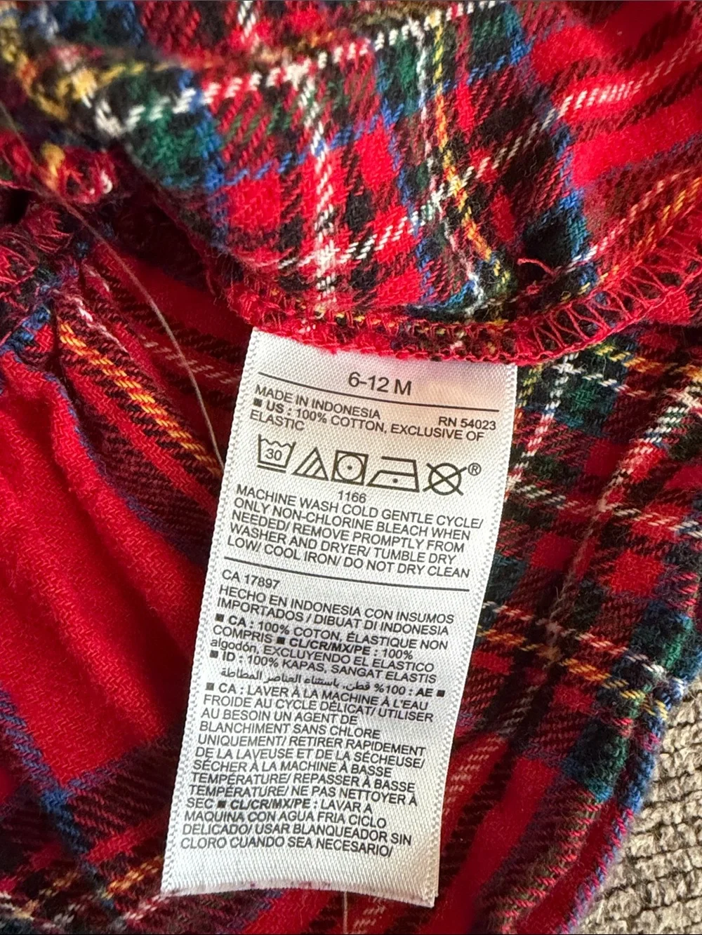 Old Navy Red Plaid Ruffle-Hem Long Sleeve dress
