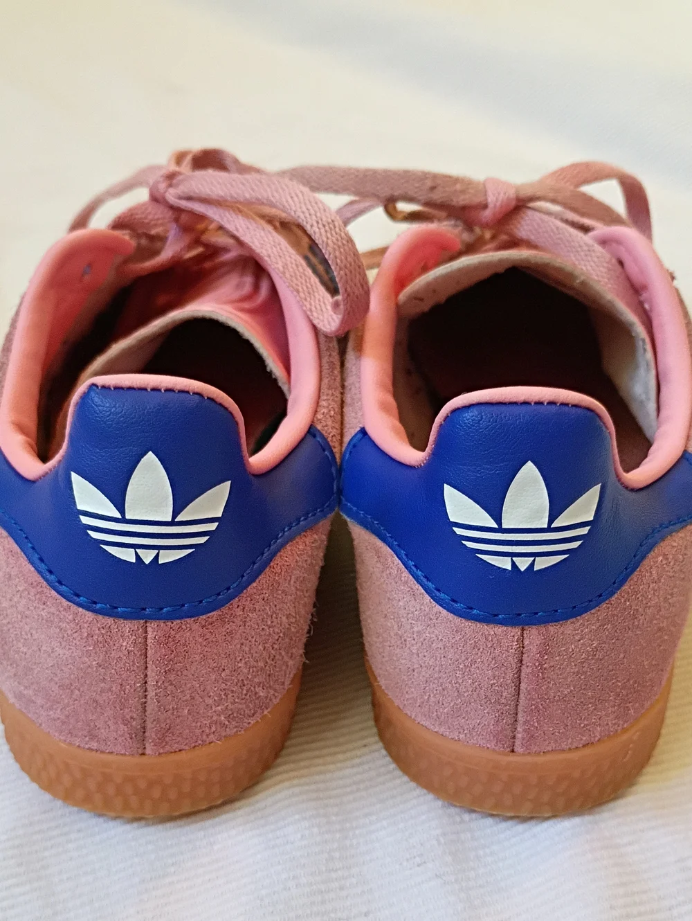 adidas classic gazelle