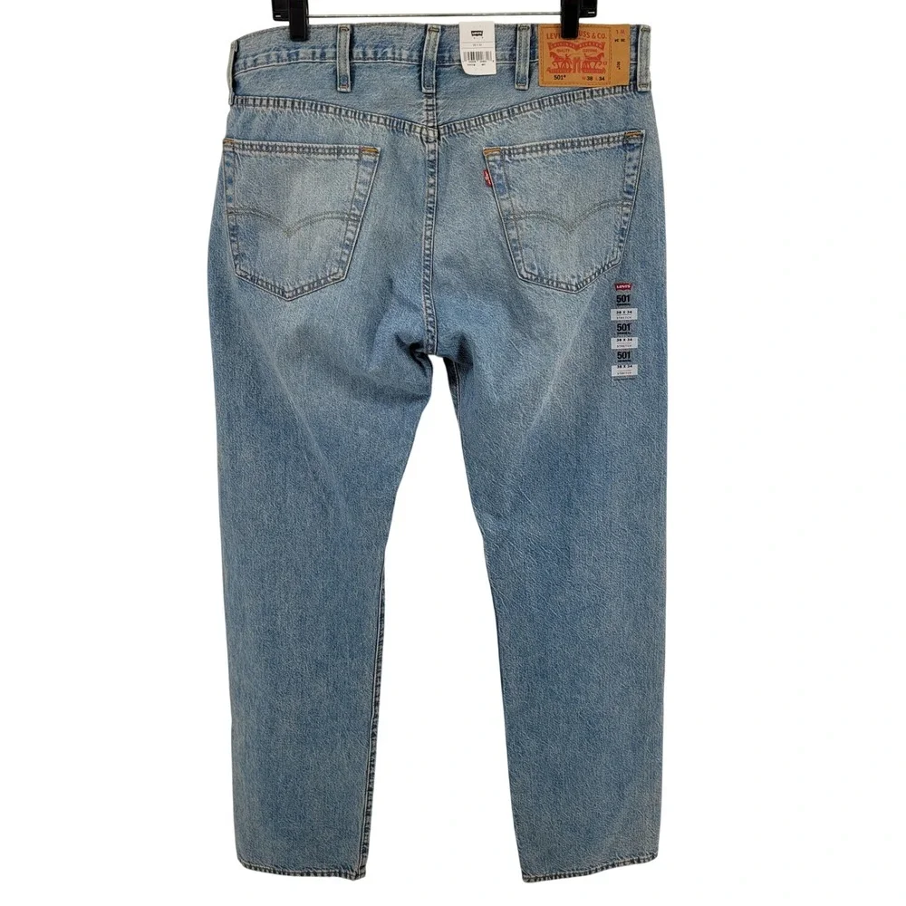 Levis please be