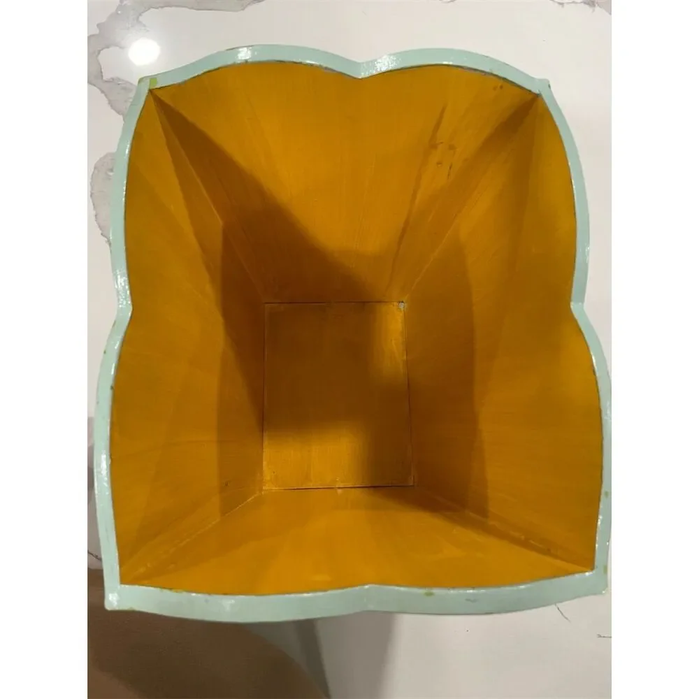 SUNSOUT INC type trashcan