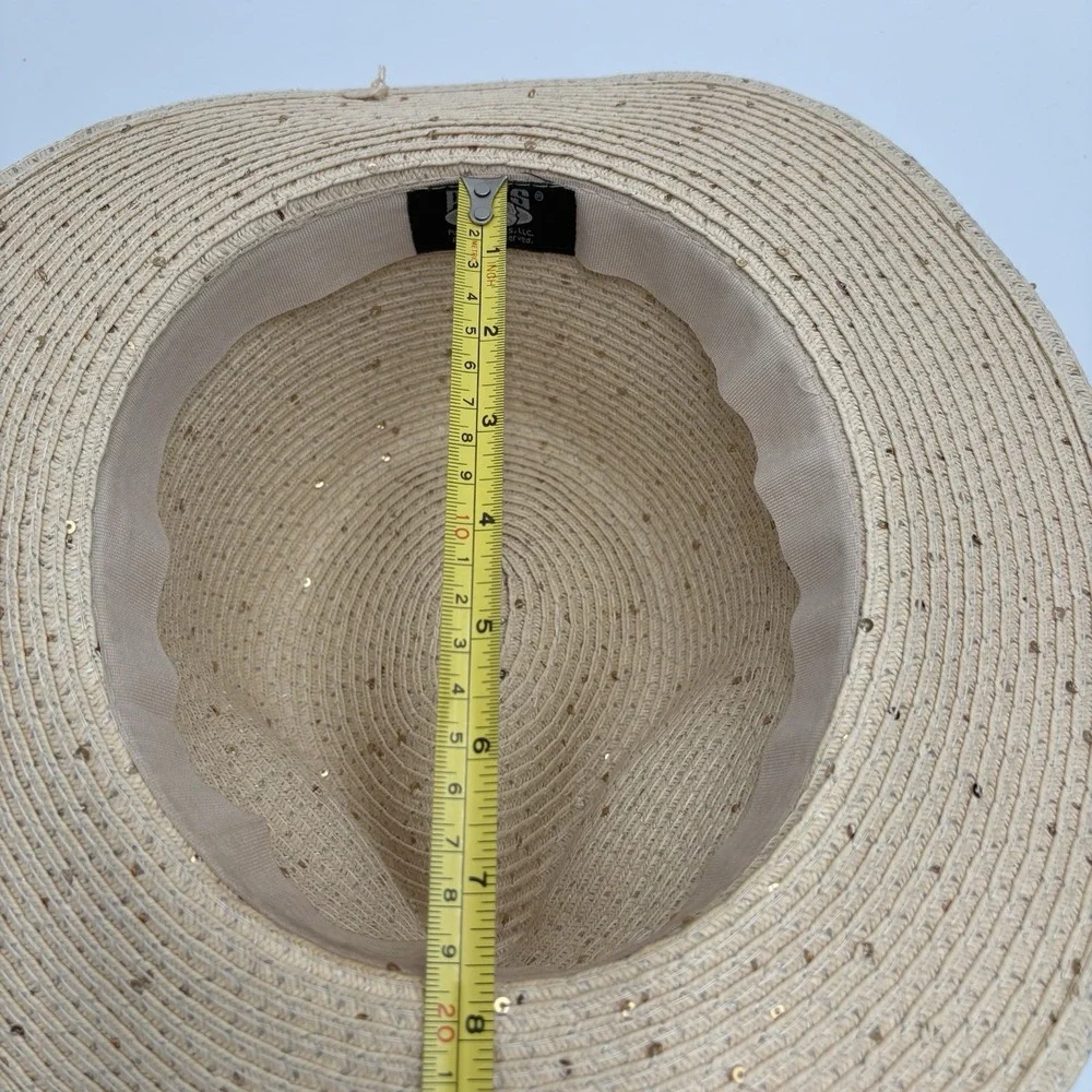 Pugs Women's Summer Straw Hat Leather Band Trim Gold Shimmer Accents