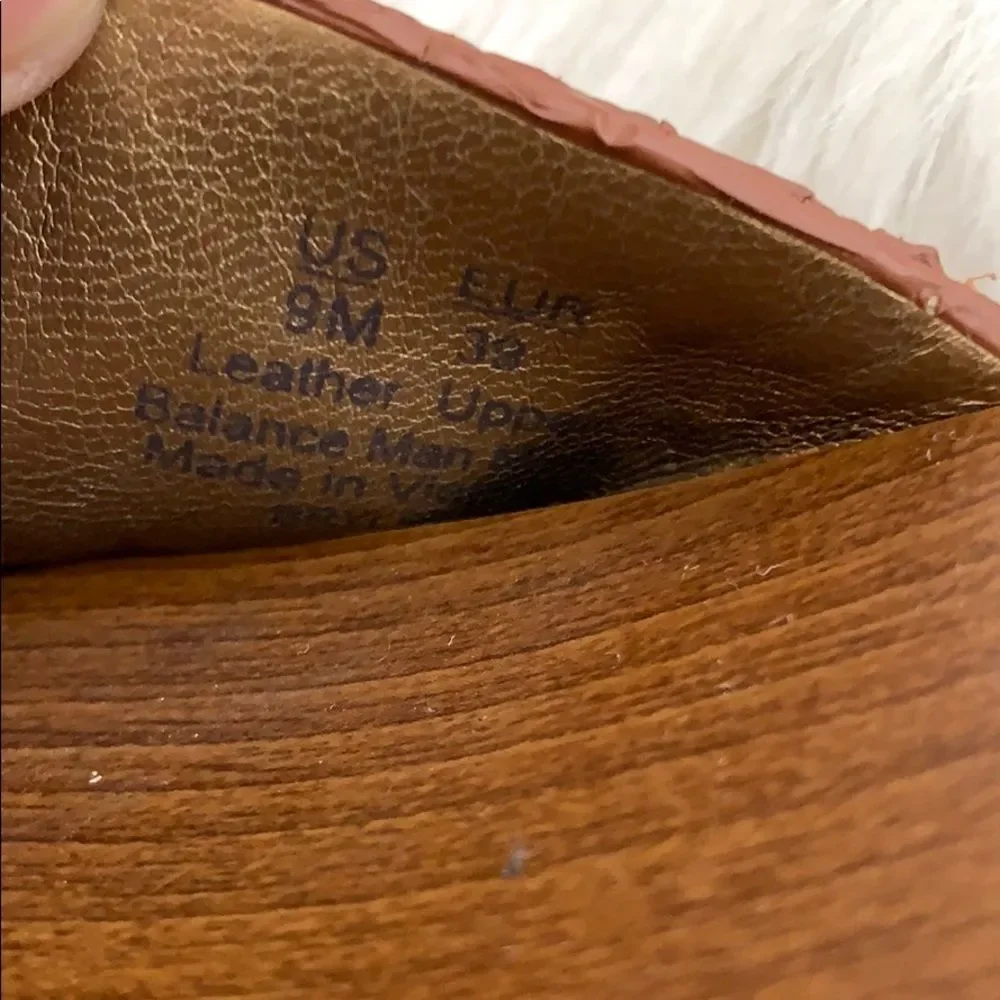 Sam Edelman very good