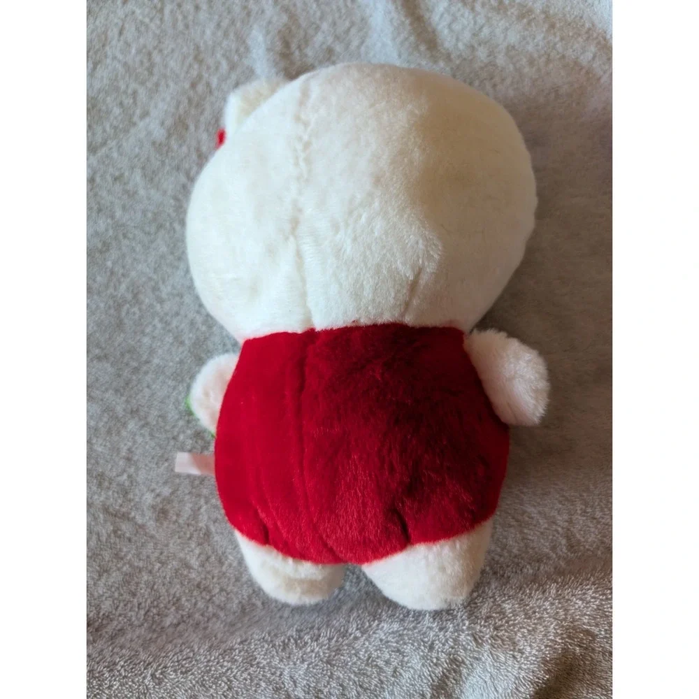 The Unbranded Brand new plushie
