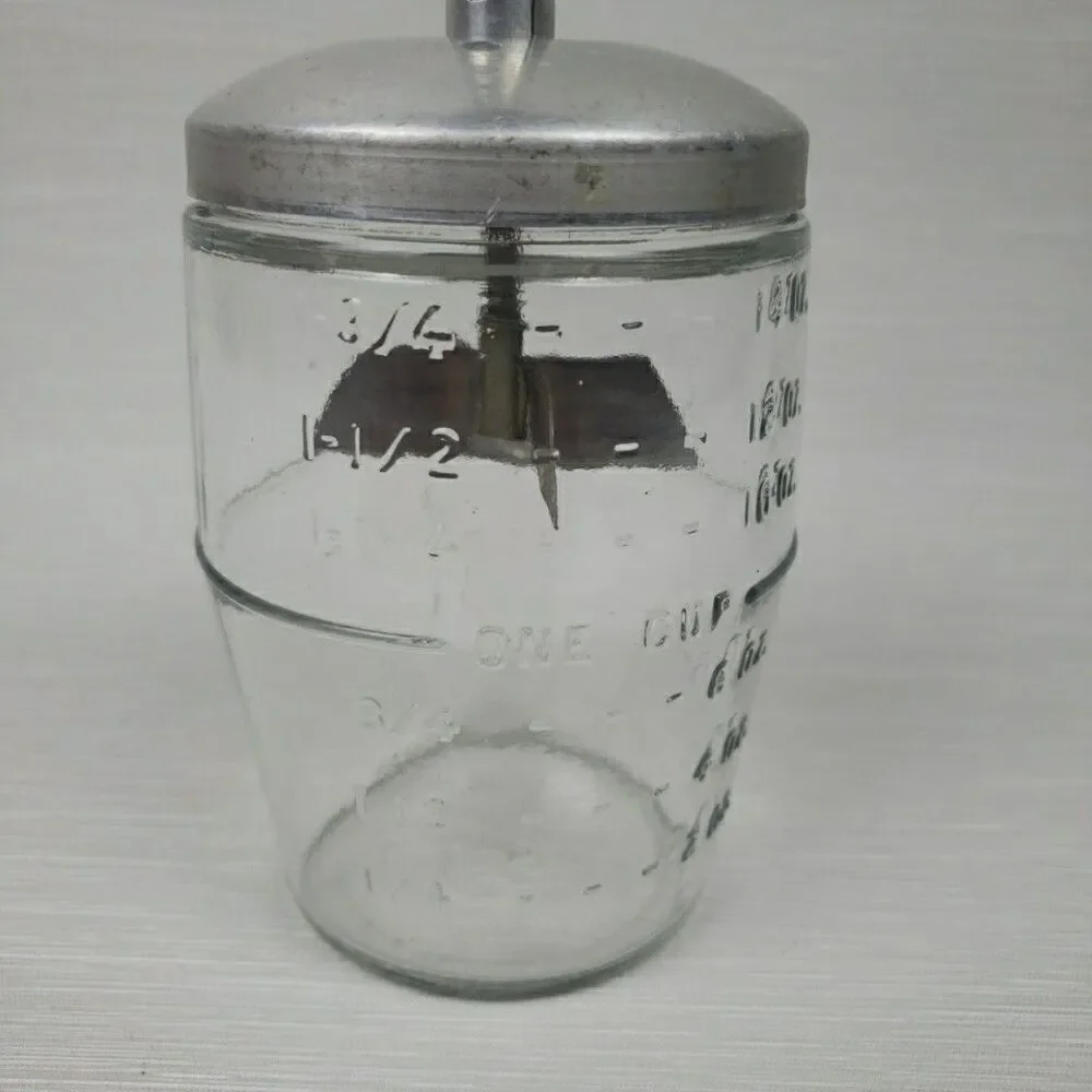 Vintage 14 oz Nut Chopper Red Wood Knob Glass Jar MCM Kitchen Gadget