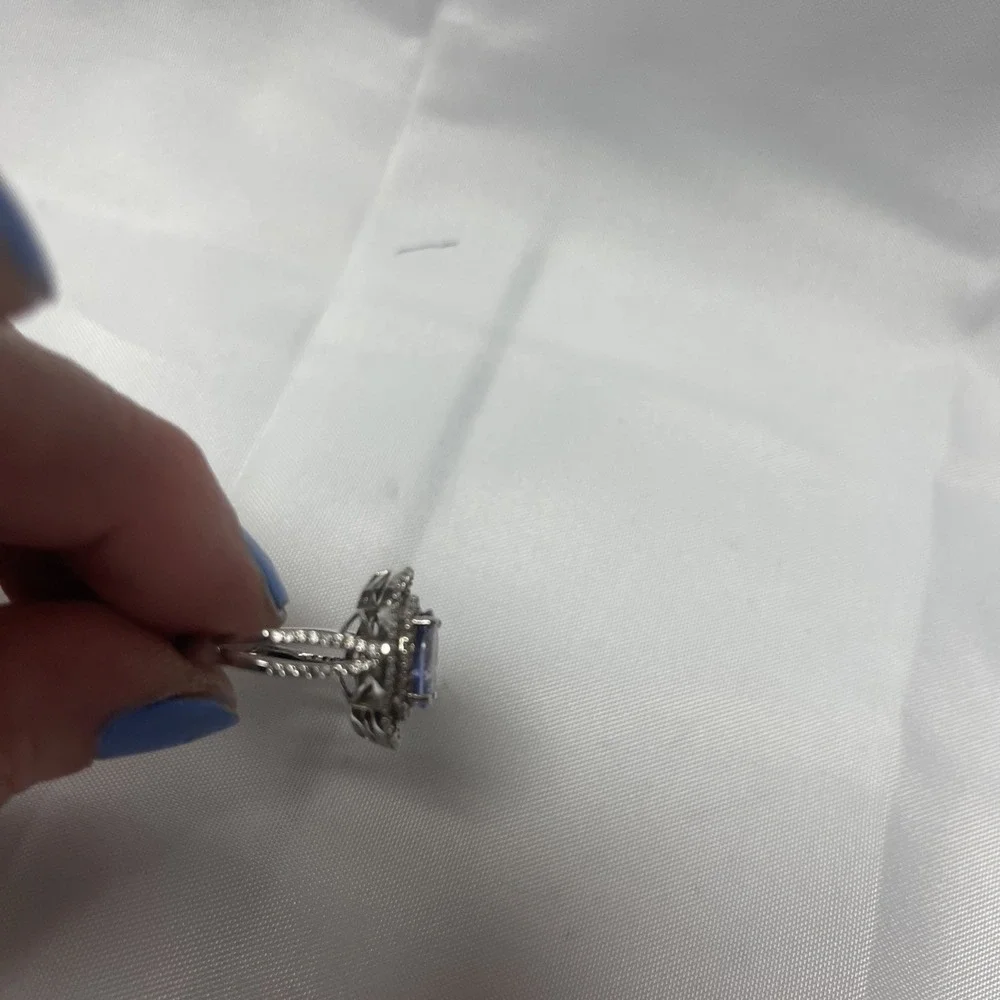 925 Sterling Silver Women's Tanzanite Ring Size 7 New Stunning