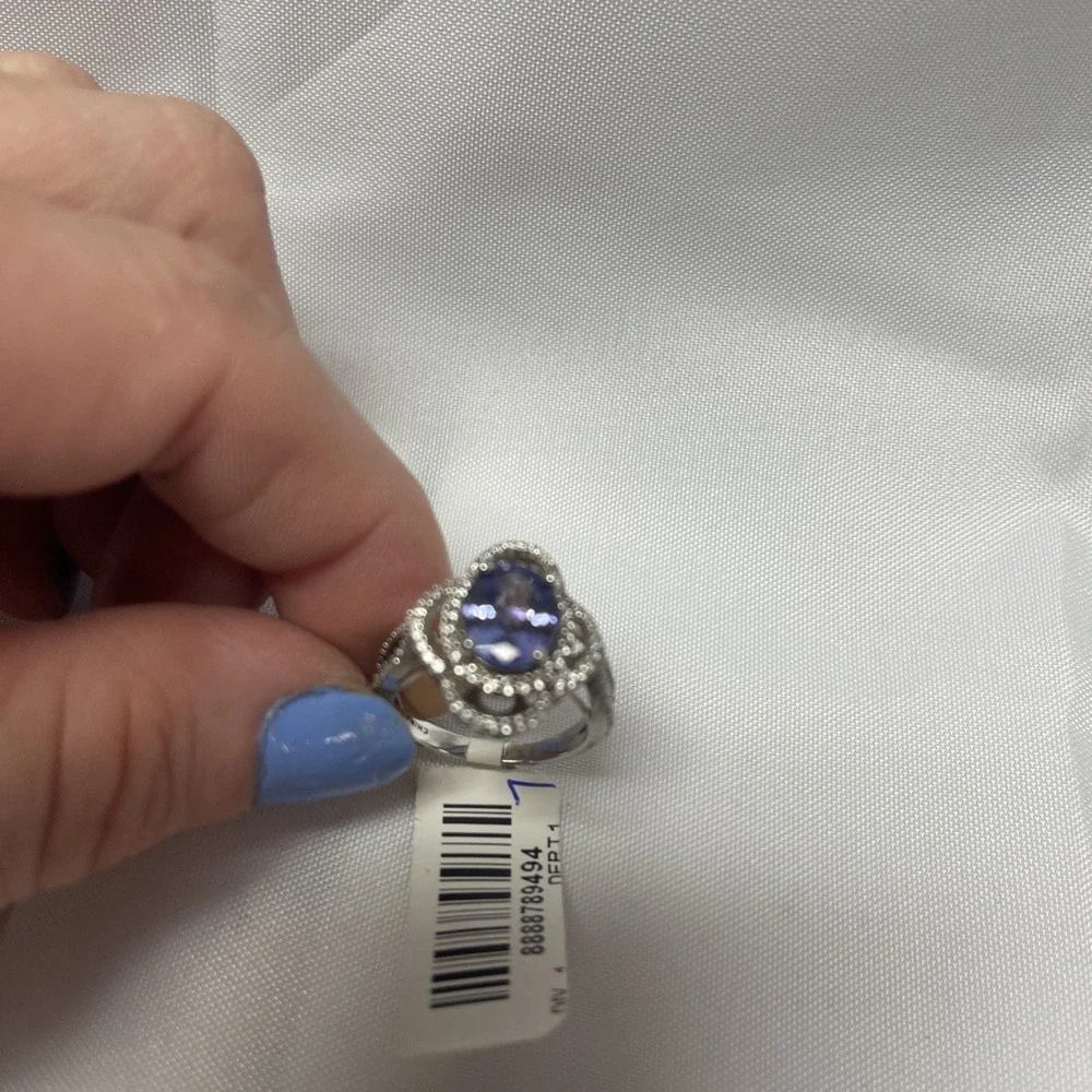 925 Sterling Silver Women's Tanzanite Ring Size 7 New Stunning
