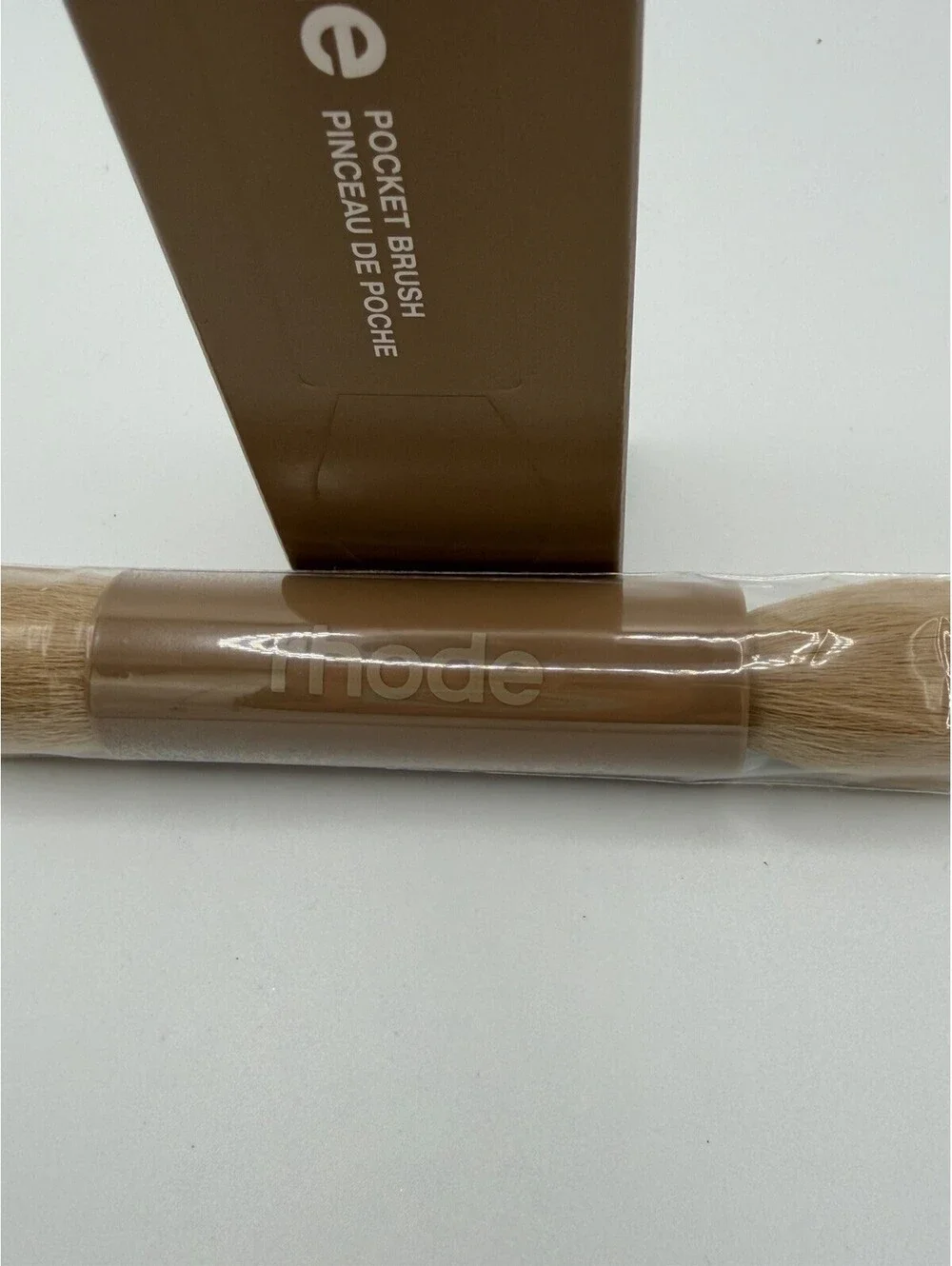 RHODE pocket brush