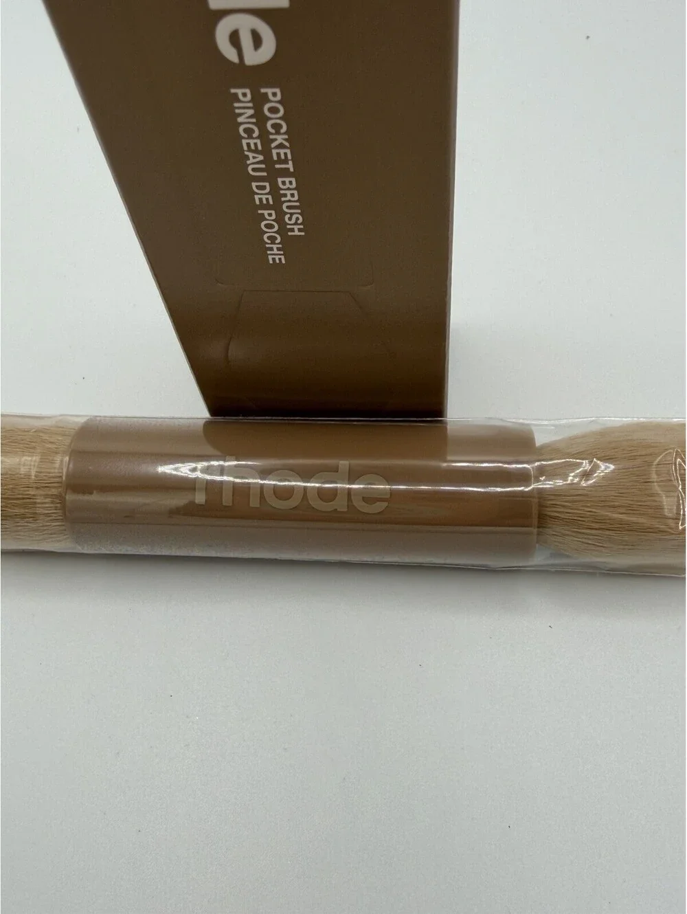 RHODE pocket brush