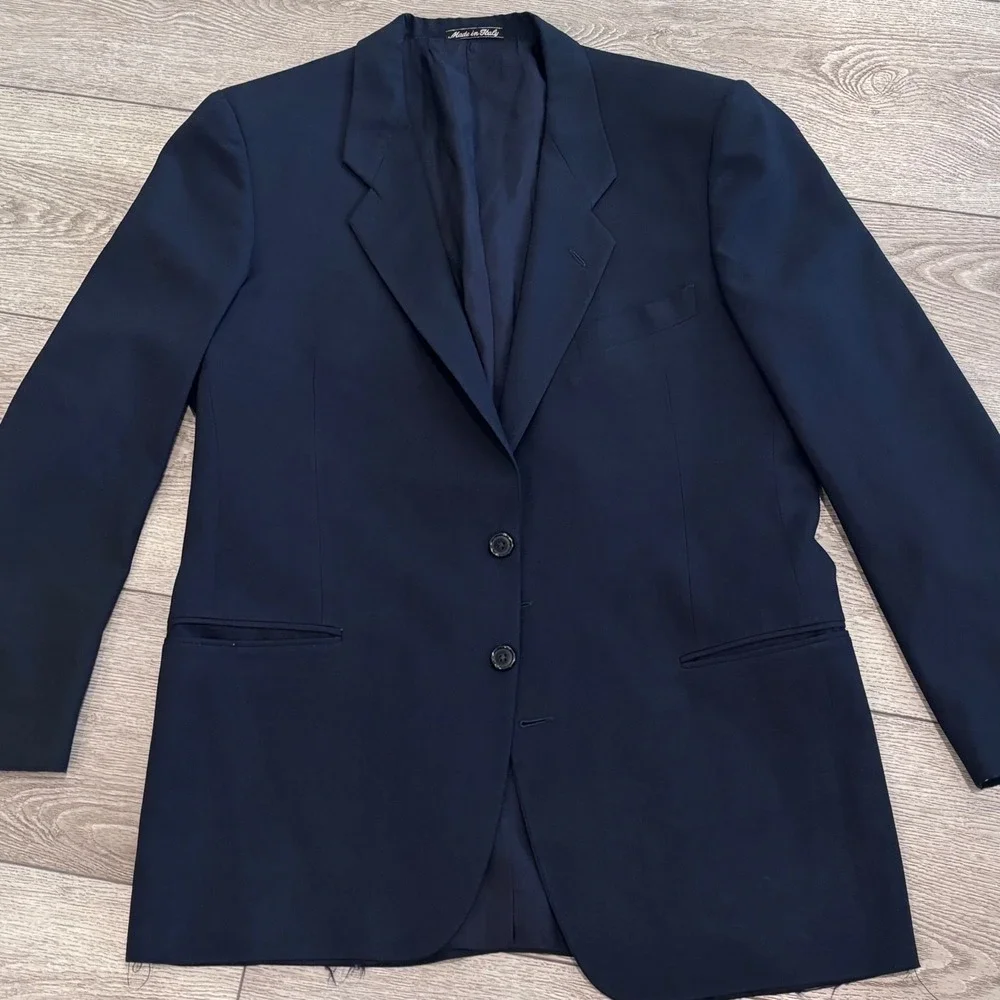 Mani Giorgio Armani‎ Blazer Mens 42R Navy Blue 2 Button Saks Fifth Avenue Italy