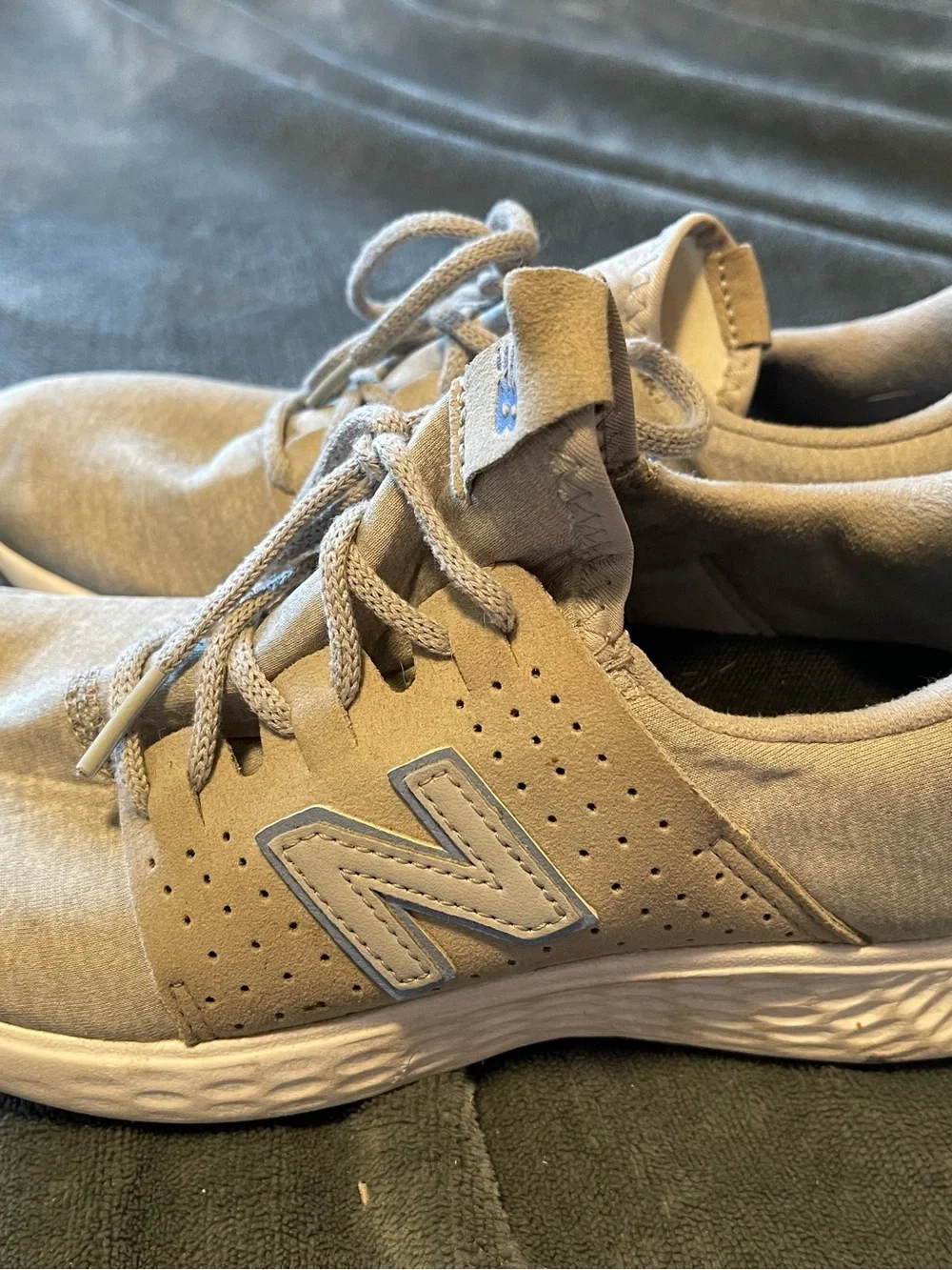 New Balance Gray lightweight running shoes womens 6.5 athleisure athletic casual