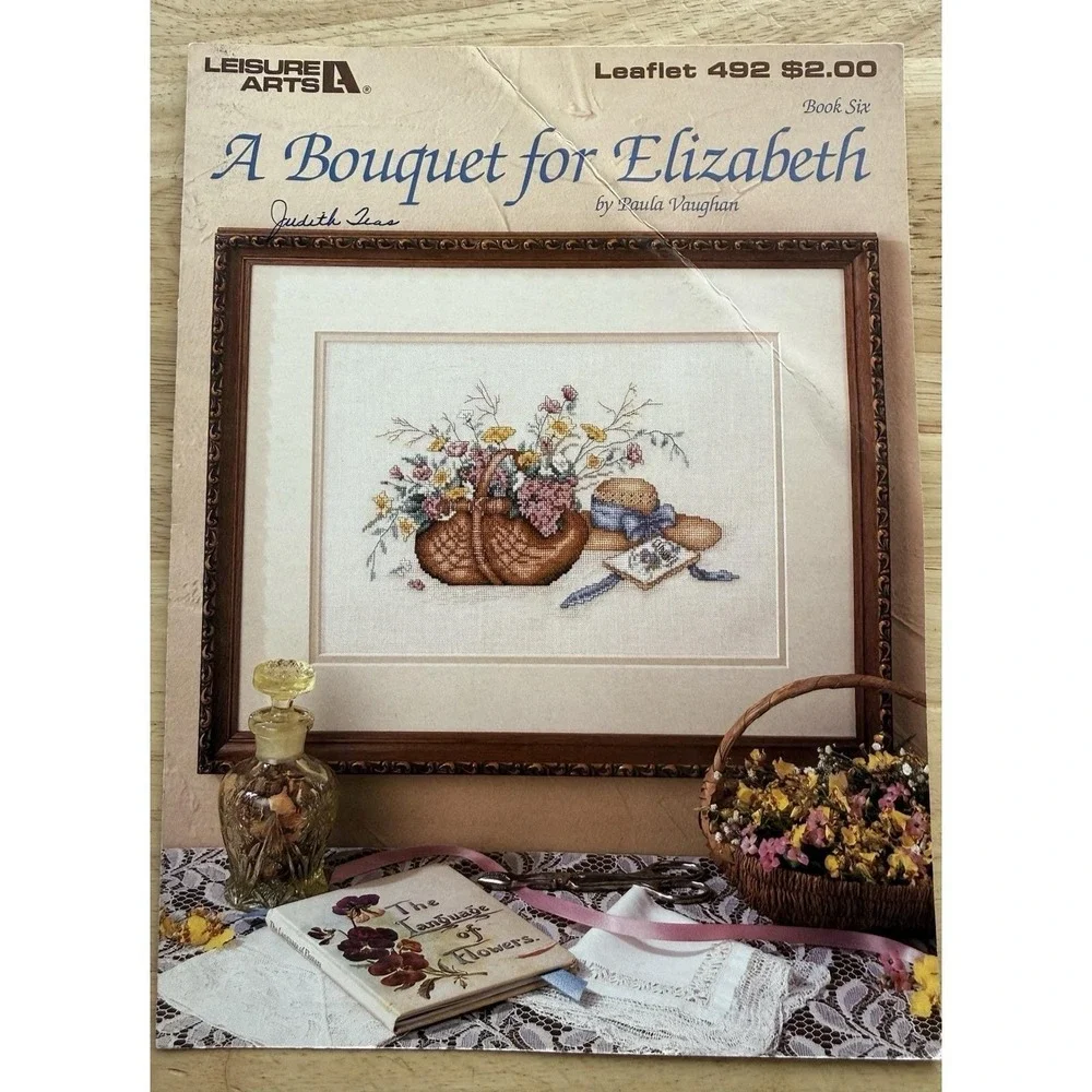 A Bouquet for Elizabeth Paula Vaughan Leisure Arts Cross Stitch‎ Pattern Leaflet