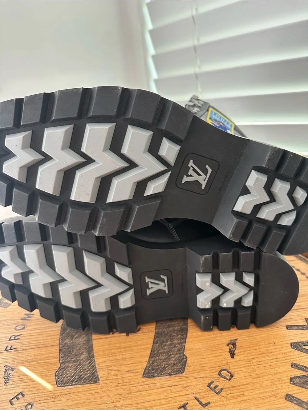 Louis Vuitton authentic louis