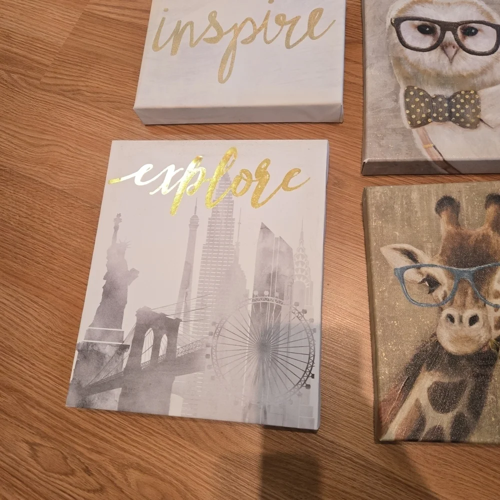 Aran Crafts charming canvas