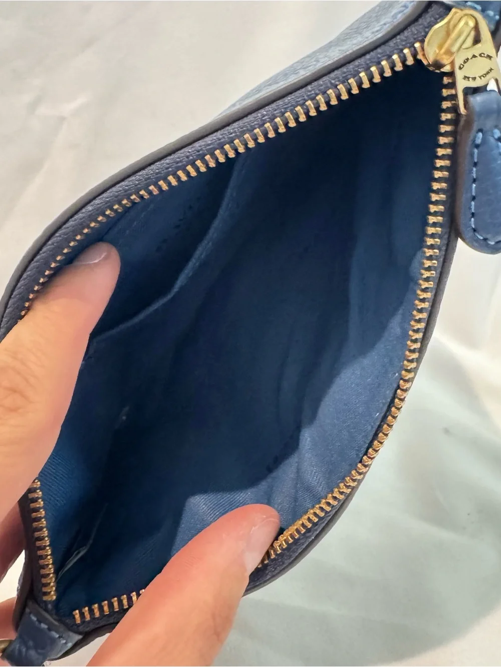 Coach zip top