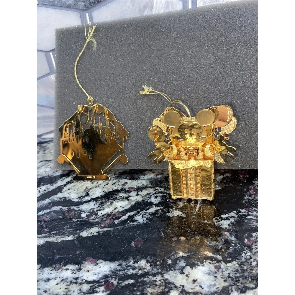 Danbury Mint Gold‎ Disney Ornaments