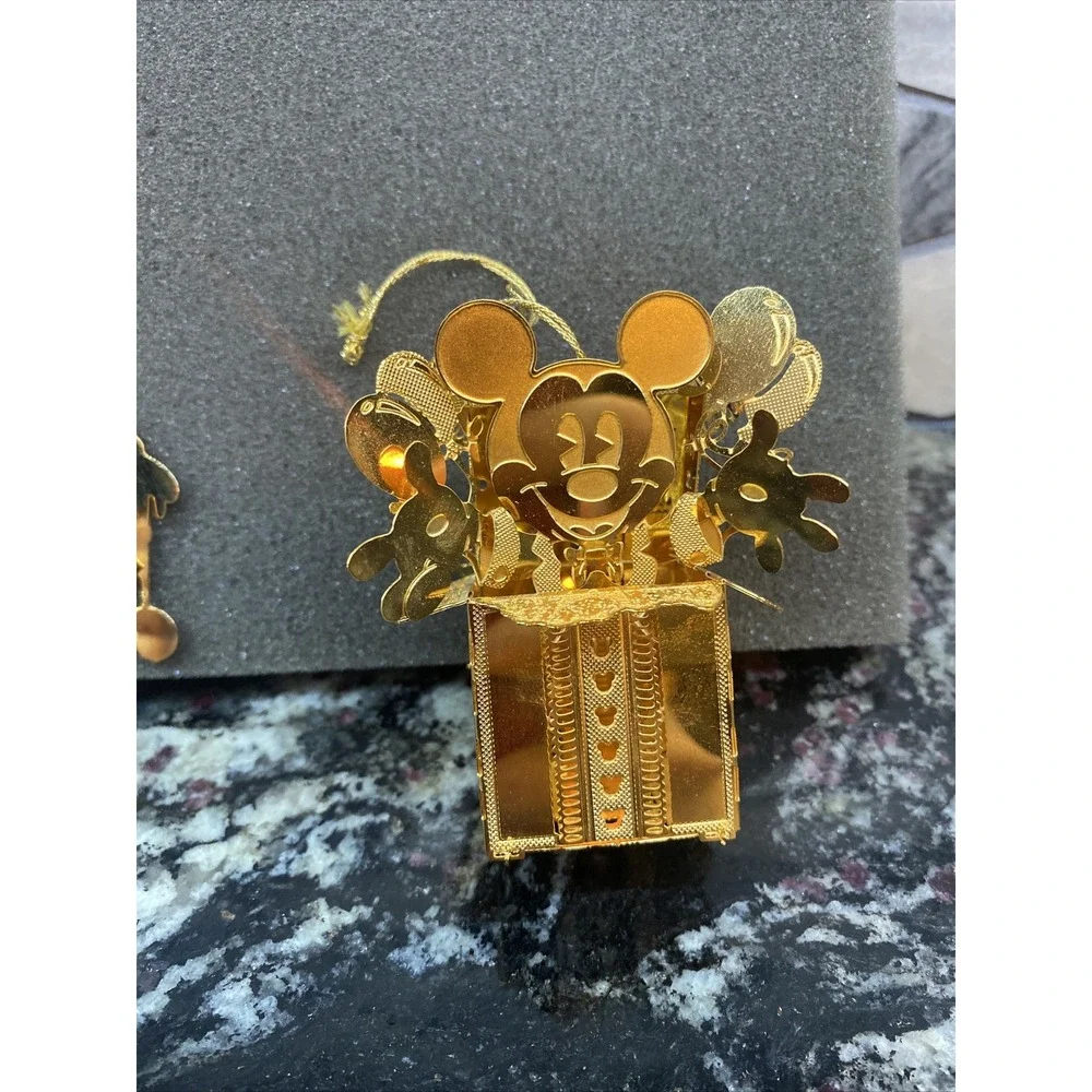 Danbury Mint Gold‎ Disney Ornaments