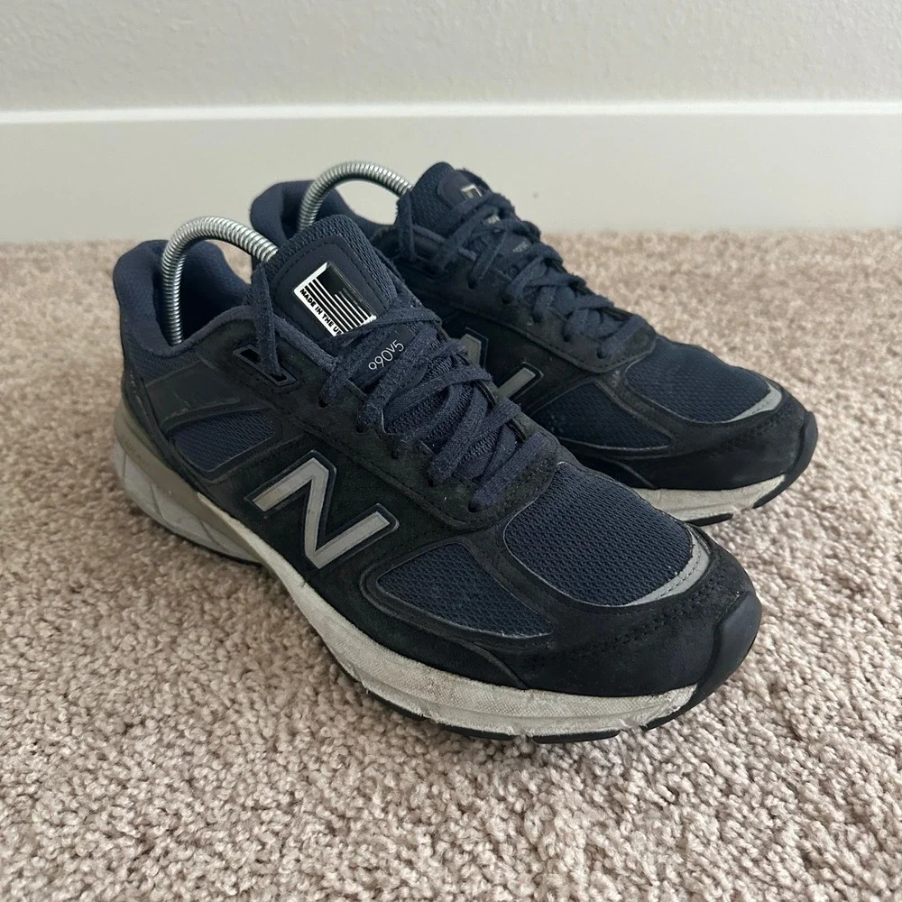 New Balance 990v5‎ Sneakers Mens 10 Navy Blue Made in USA Running Shoes M990NV5
