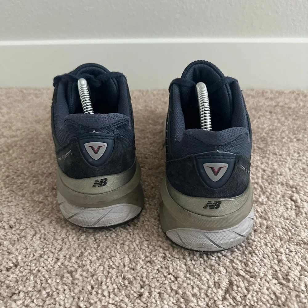 New Balance note missing
