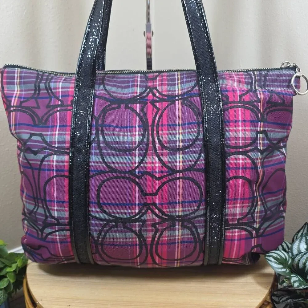Coach discover vibrant