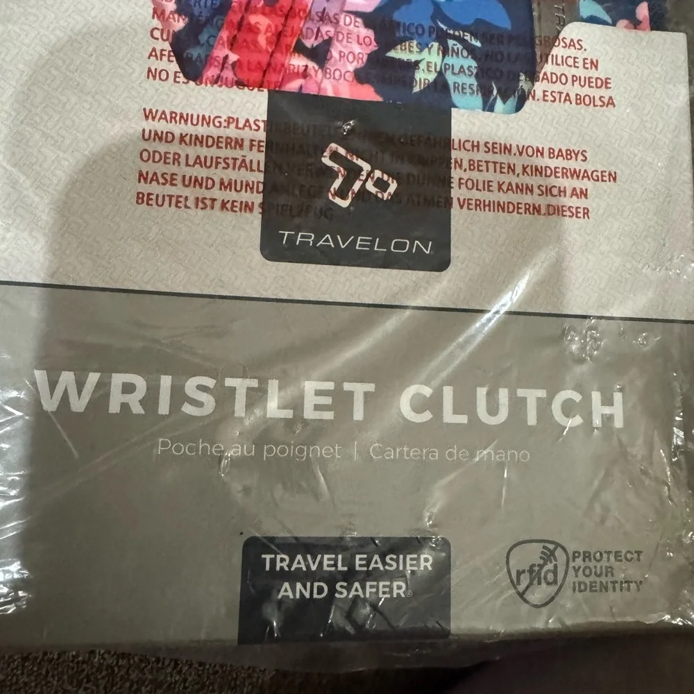 Travelon new tags
